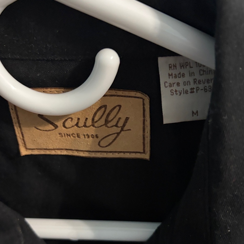 Scully Black Shirt with Elegant Silver Details - Picture 2 of 7